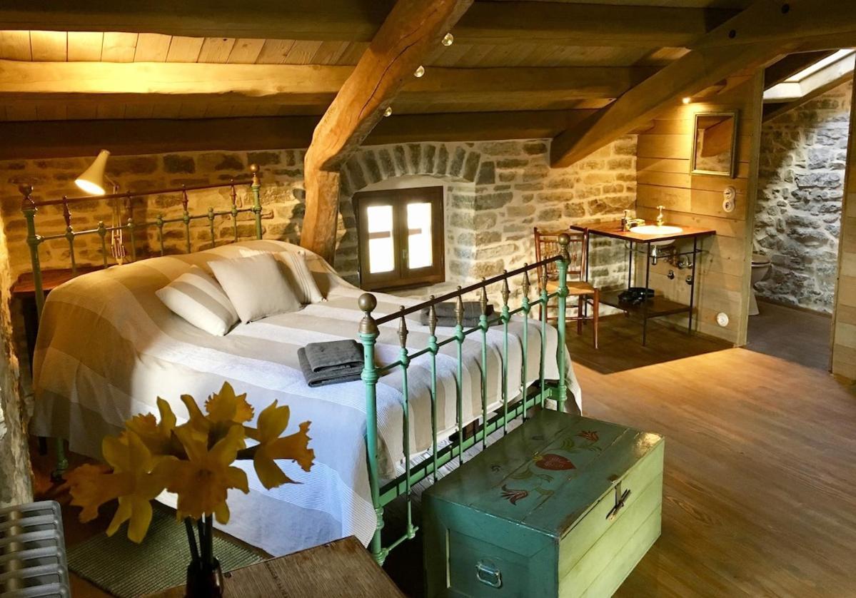 Bolara 60: The Cottage グロジュニャン エクステリア 写真