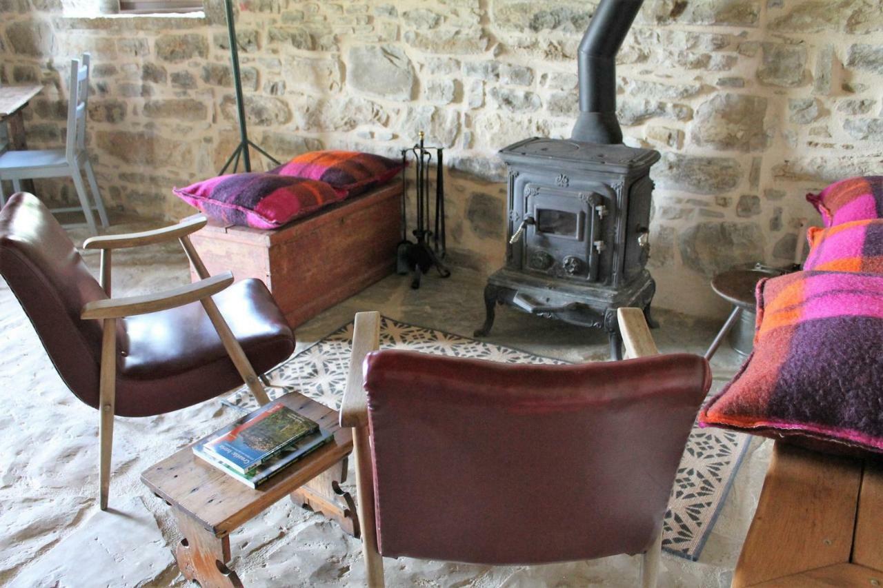 Bolara 60: The Cottage グロジュニャン エクステリア 写真