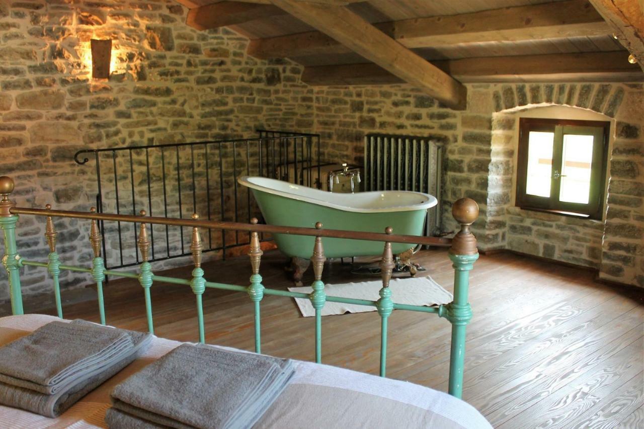 Bolara 60: The Cottage グロジュニャン エクステリア 写真